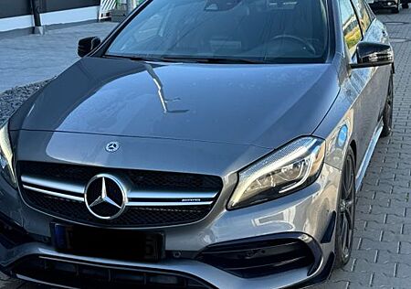 Mercedes-Benz A 45 AMG Mercedes-AMG A 45 4MATIC DCT Merced...