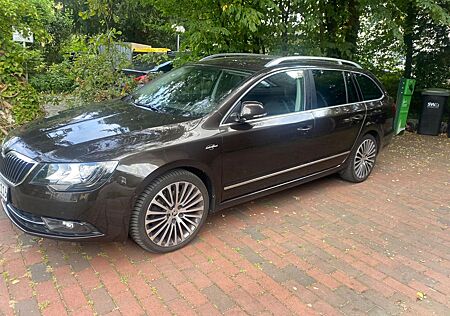 Skoda Superb 2.0 TDI 125kW Green tec DSG L&K Combi L&K