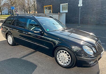 Mercedes-Benz E 220 CDI T AVANTGARDE Avantgarde VOLL