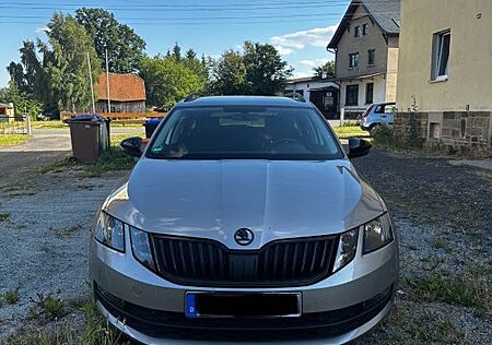 Skoda Octavia 2.0 TDI Drive Combi Drive