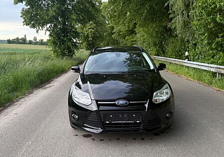 Ford Focus 1,6TDCi 85kW DPF Titanium Turnier Titanium