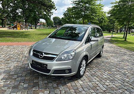 Opel Zafira B Edition