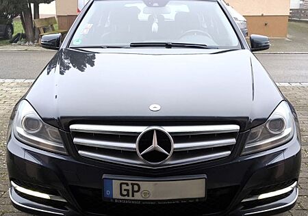 Mercedes-Benz C 250 CDI 4MATIC T AVANTGARDE Autom. AVANTGARDE