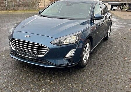 Ford Focus 1,0 EcoBoost Mild-Hybrid 155 PS Titanium