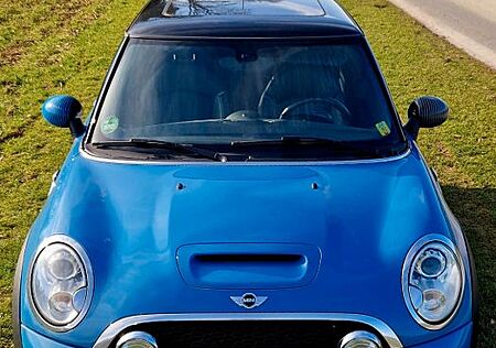 Mini Cooper S Bayswater