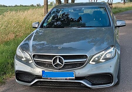 Mercedes-Benz E 200 E Klasse W212 Mopf mit E63 Umbau 7G Tronic