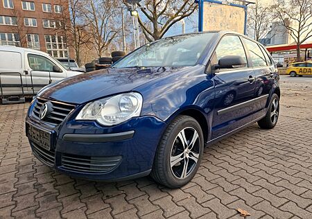 VW Polo Volkswagen 1.4 Tour KLIMA-SHZ-ALU-ROSTFREI