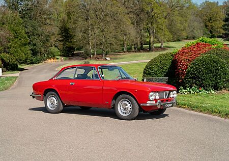 Alfa Romeo GTV