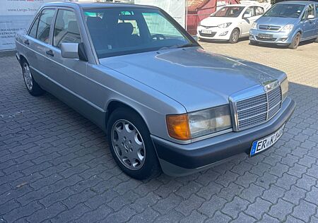Mercedes-Benz 190