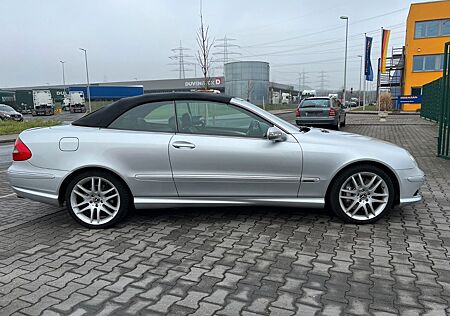 Mercedes-Benz CLK 320 Cabrio CDI Sport Edition Leder Navi uvm