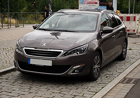 Peugeot 308 SW Allure BlueHDi 120 STOP & START