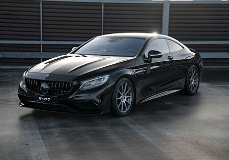 Mercedes-Benz S 63 AMG Coupe 4MATIC *Vollausstattung*