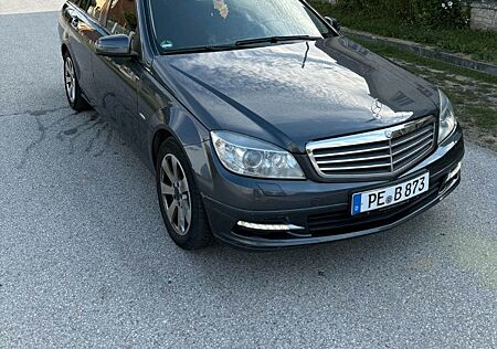 Mercedes-Benz C 220 CDI T BlueEFFICIENCY -