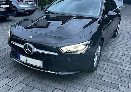 Mercedes-Benz CLA 180 Shooting Brake gebraucht kaufen Mercedes-Benz CLA 180 Shooting Brake MBUX High-End, Business