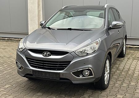 Hyundai ix35 Style 2WD/Panorama/Navi/Kamera/Leder/4XSHZ