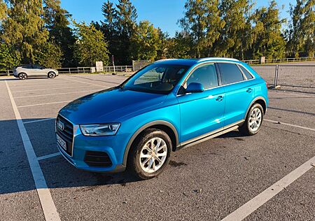 Audi Q3 2.0 TDI -