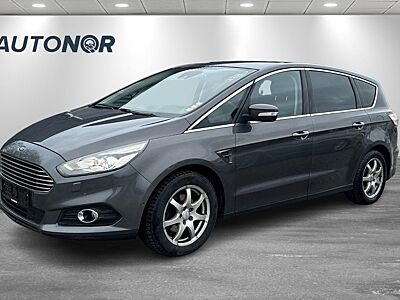 Ford S-Max Titanium 2.0 180PS 7 Sitze