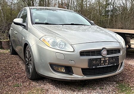 Fiat Bravo 1.9 8V Multijet Dynamic/TÜV