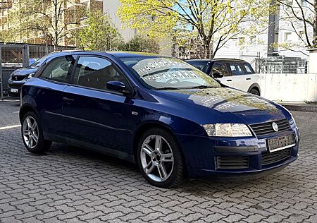 Fiat Stilo 1,4 90PS Radio Allwetterreifen KLIMA