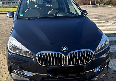 BMW 2er Active Tourer 216 Gran Tourer 216d Luxury Line Luxury Line