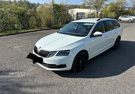 Skoda Octavia 1.6 TDI DSG Ambition Combi Ambition