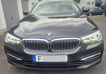 BMW 520d xDrive | Vollausstattung | Garagenfahrzeug