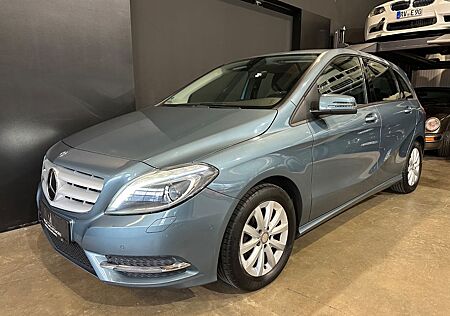Mercedes-Benz B 200 B200CDI 2.HAND/BI-XENON/NAVI