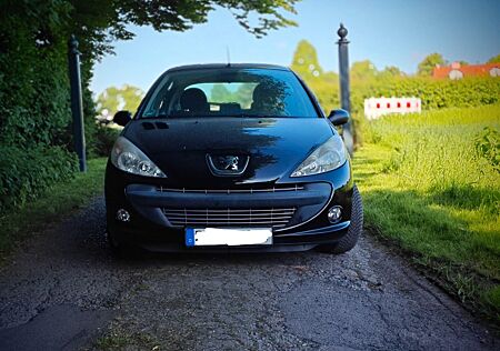 Peugeot 206 + 1.4 TÜV NEU