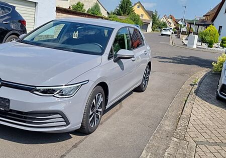 VW Golf Volkswagen VIII 2.0 TDI DSG United