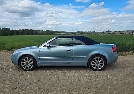 Audi A4 2.5TDI Cabriolet -