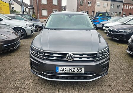 VW Tiguan Volkswagen Highline BMT/Start- Automatik Kamera LED