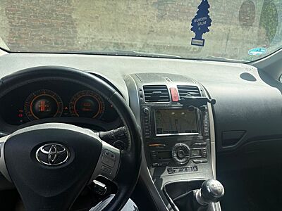 Toyota Auris 2,0-l-D-4D Executive Executive