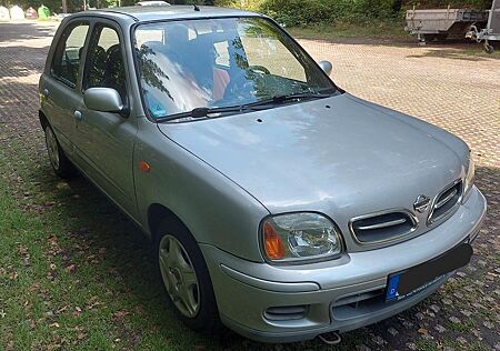 Nissan Micra 1.0 Fresh