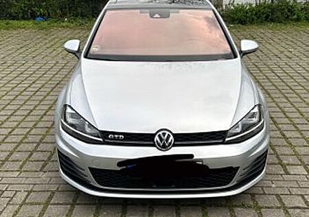 VW Golf Volkswagen 2.0 TDI DSG BMT GTD GTD