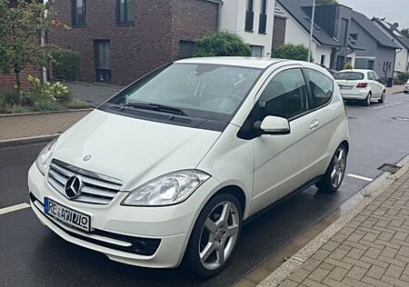 Mercedes-Benz A 170 -