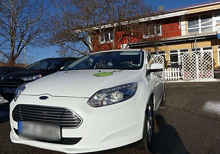 Ford Focus Electric Hochvoltbatterie erneuert / Im K