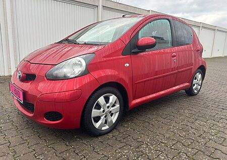 Toyota Aygo (X) Aygo AYGO CoolRed/1.Hand
