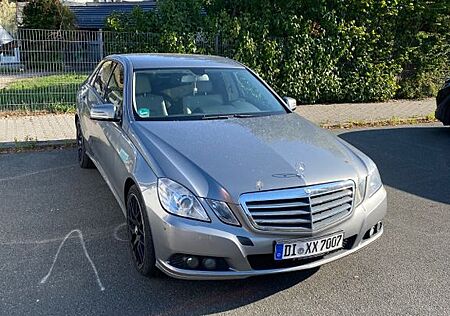 Mercedes-Benz E 200 CDI BlueEFFICIENCY -