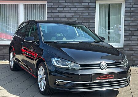VW Golf Volkswagen 1,5 TSI Highline/XENON/Start-Stopp/1.HAND