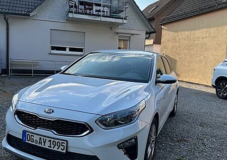 Kia Cee'd / Ceed 1.4 T-GDI DCT Spirit