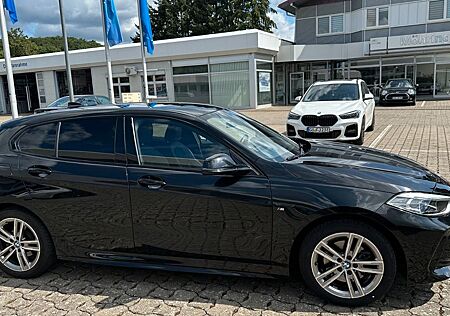 BMW 118 Baureihe 1 Lim. i M Sport Automatic HUD