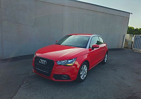 Audi A1 attraction Navi*15"Alufelgen*Sitzheizung*