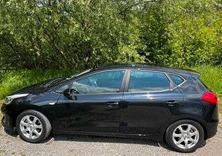 Kia Cee'd / Ceed 1.4 CVVT Edition 7 Edition 7