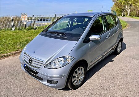 Mercedes-Benz A 150 ELEGANCE Elegance