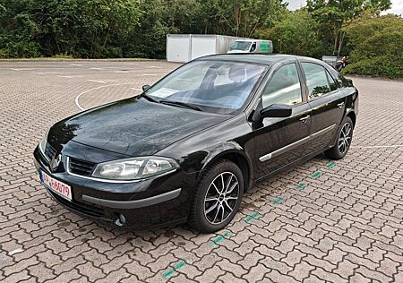 Renault Laguna Dynamique 1.9 dCi FAP 96kW