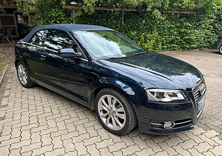 Audi A3 1.4 TFSI Cabriolet, Tiefseeblau/Perleffekt