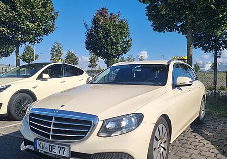 Mercedes-Benz 200 gebraucht kaufen Mercedes-Benz 200 E Kombi /Autom. -