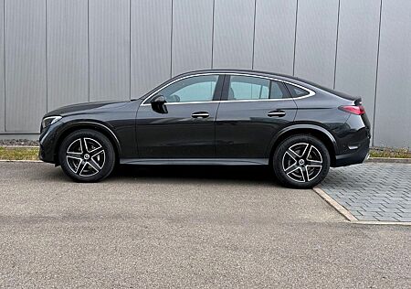 Mercedes-Benz GLC 300 Coupe 4m AMG Memory Keyless MY 2024 !