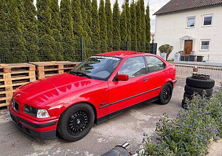 BMW 316i Compact