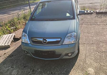 Opel Meriva 1.6 Automatik 105 PS wenig km